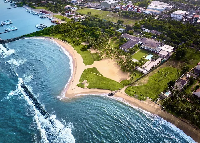 Pegasus Reef - A Beach Resort In Colombo