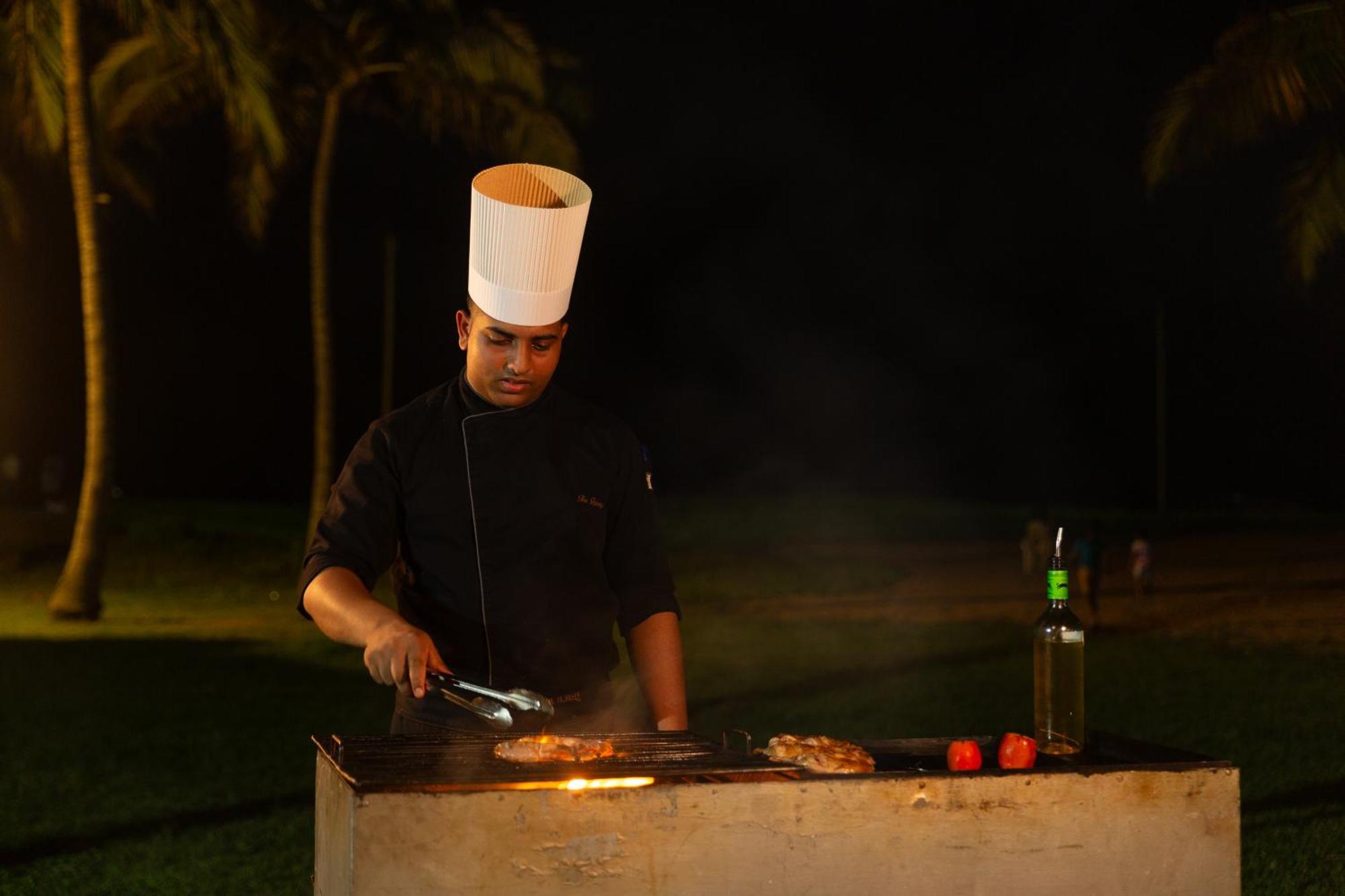 Hotel Pegasus Reef - A In Colombo Wattala