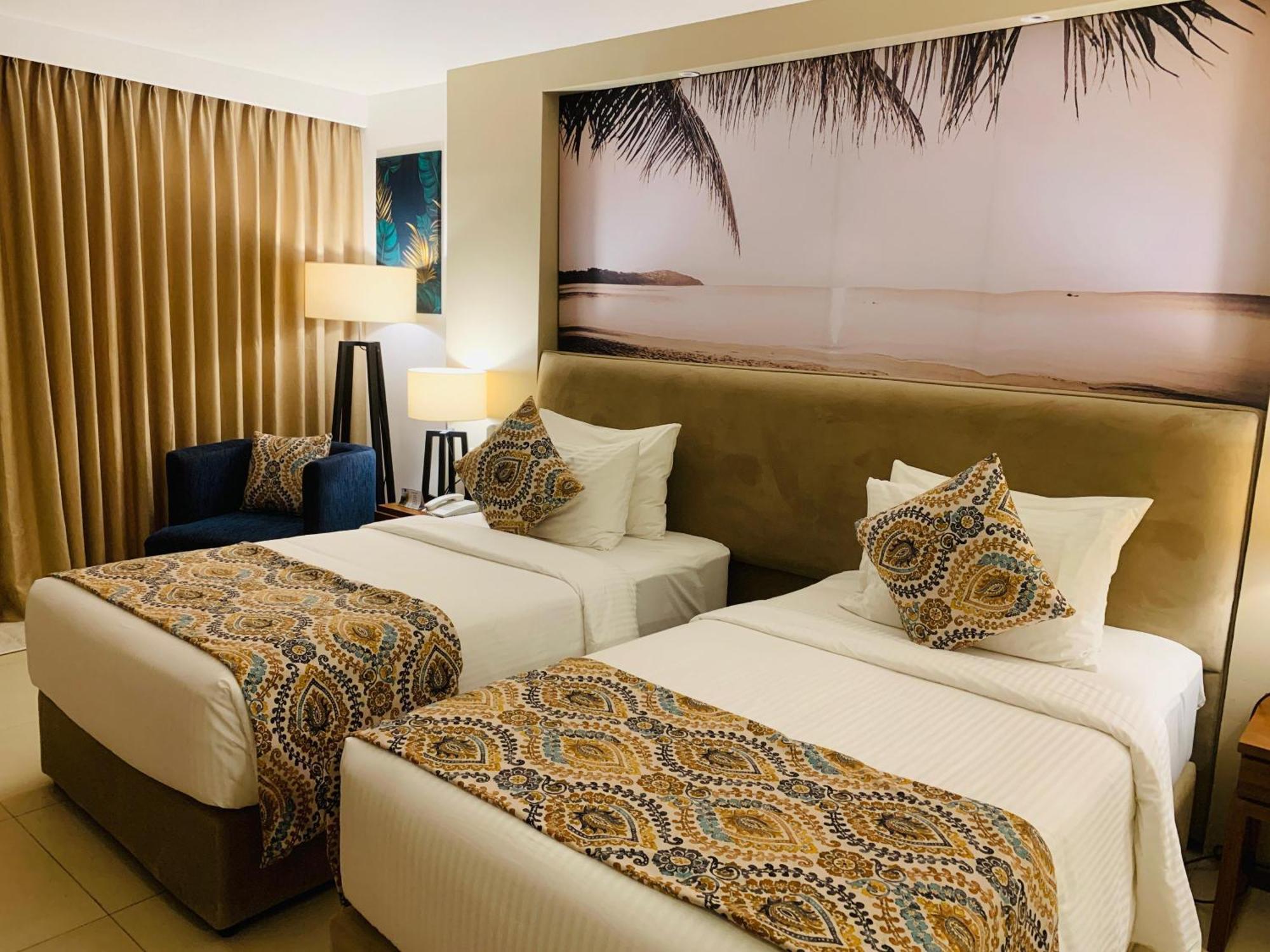 Pegasus Reef - A In Colombo Hotel 4*